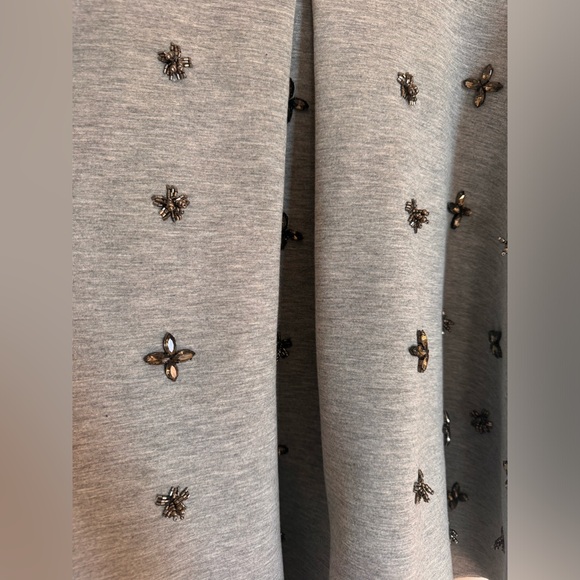 H&M voluminous gray circle skirt with embellishments 36/6 - Picture 3 of 5